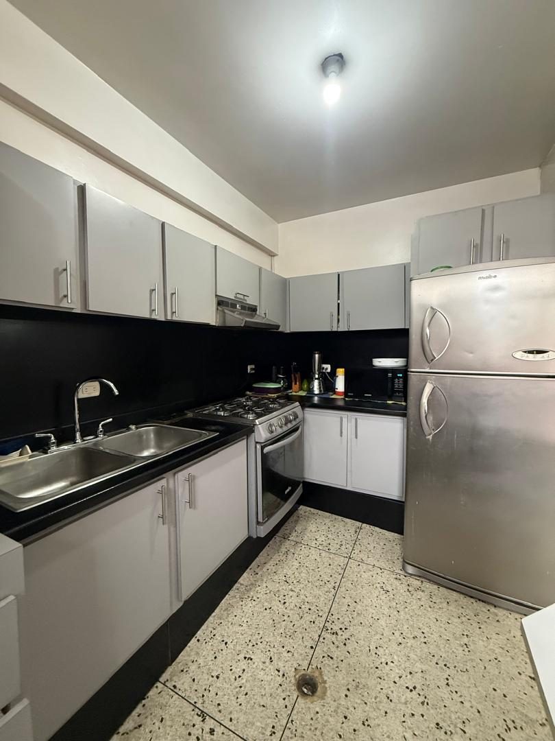 Apartamento con Gran Potencial en Venta | Av. Las Américas, Mérida, Venezuela. M.132 · $ 65.000 · Thays León  | Asesora Inmobiliaria 4