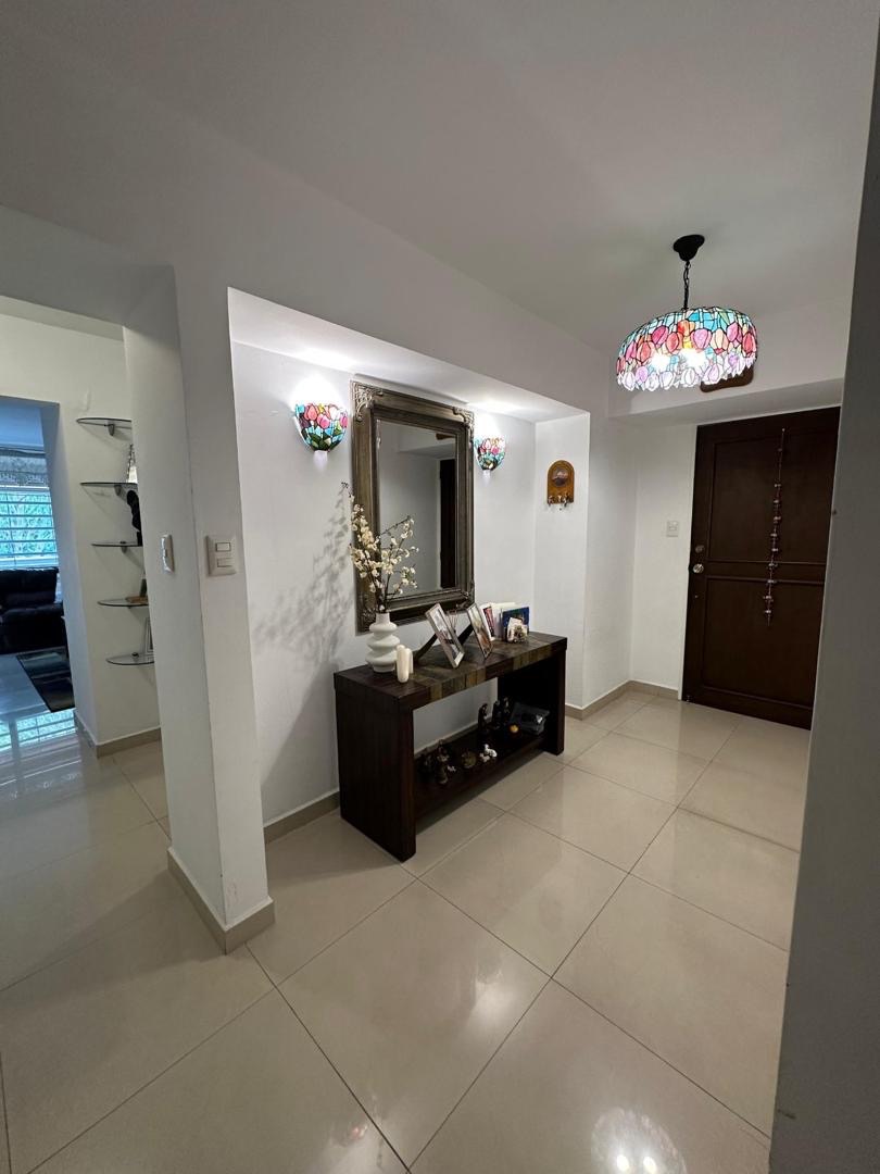 Apartamento en Residencias Vista Real . Av. Las Américas. Mérida, Venezuela. · $ 200.000 · Thays León  | Asesora Inmobiliaria 36