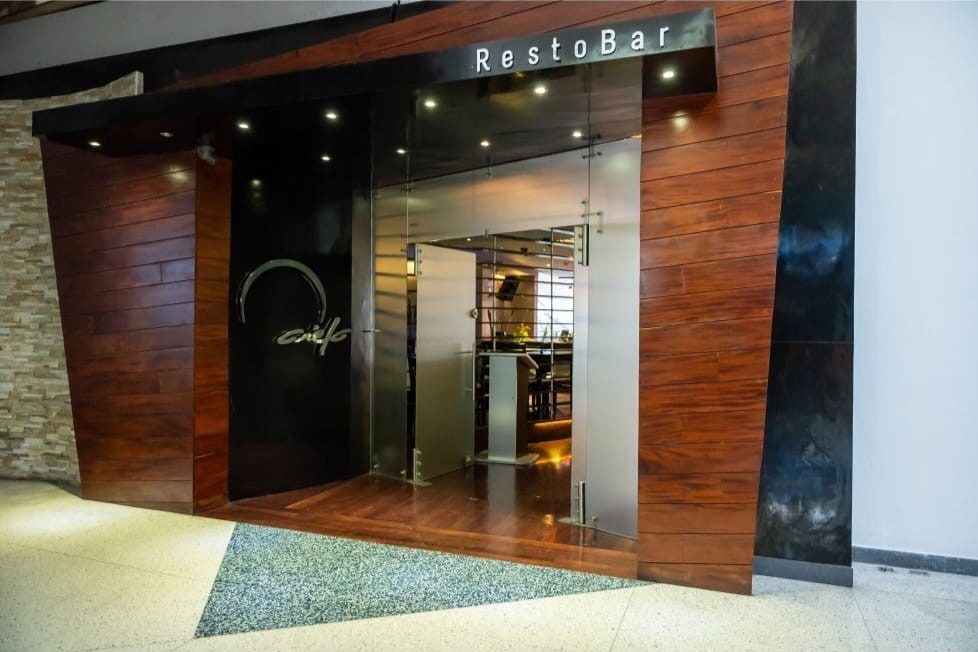 Vendo Exclusivo Restobar en Mérida, Venezuela: Elegancia, Lujo y Confort .100% Operativo. · $ 475.000 · Thays León  | Asesora Inmobiliaria