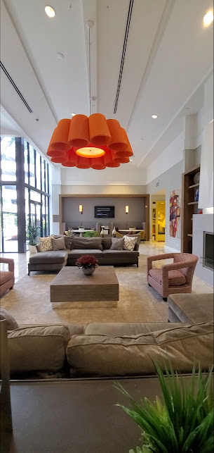 Rento Apartamento Tipo Estudio  con 1 hab, en Doral  $2.058.   33178 · $ 2.058 · Thays León  | Asesora Inmobiliaria 2