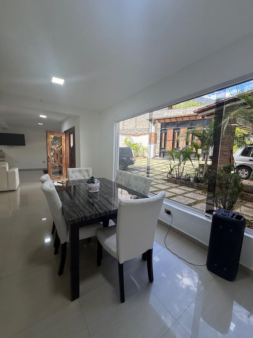 Exclusivo y moderno  Townhouse en La Pedregosa Alta, Mérida. en Mérida, Venezuela - $ 110.000 10