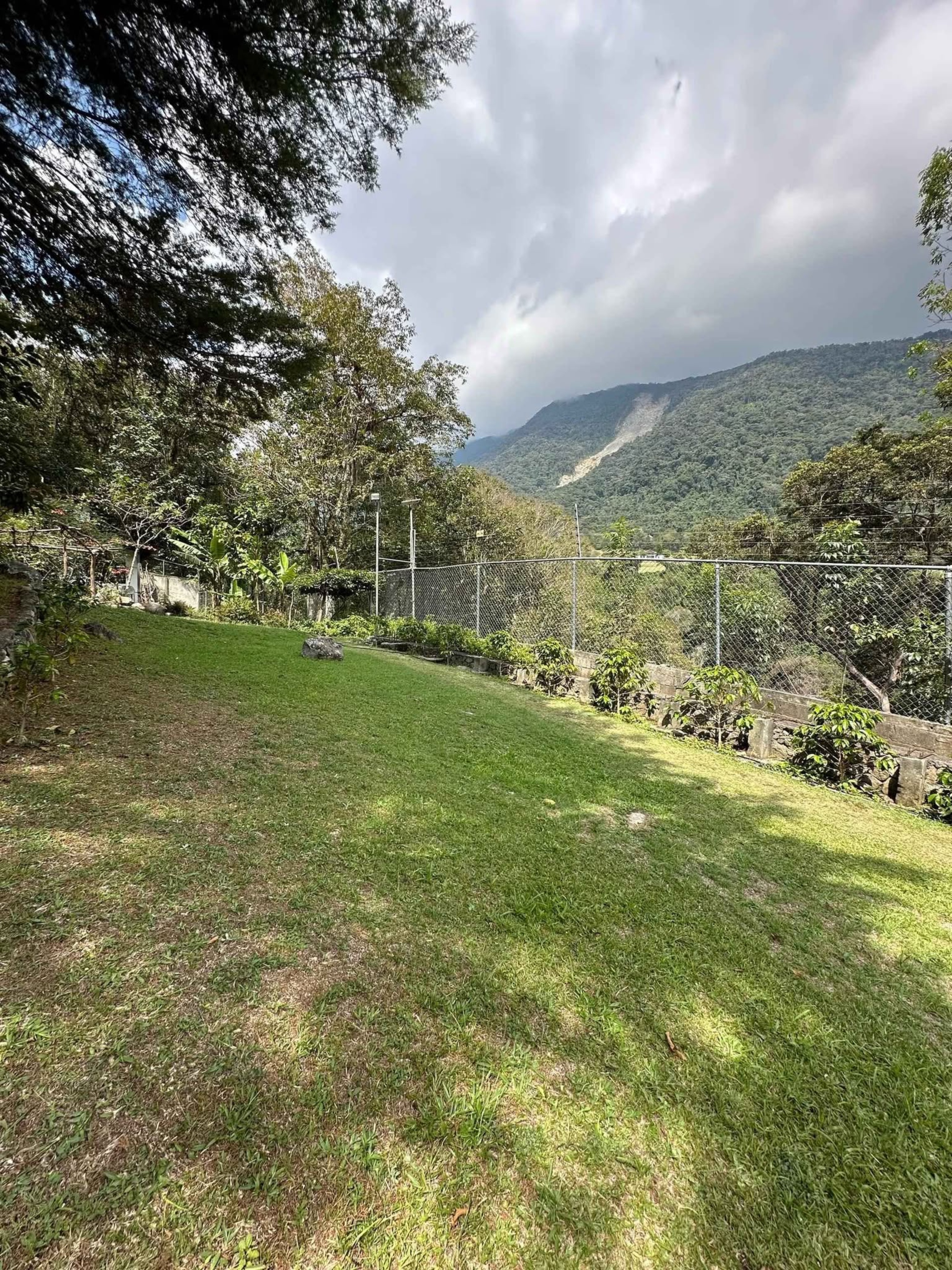 Cabañas (2) con 3 hectáreas de terreno en El Valle, Mérida., Venezuela. · $ 160.000 · Thays León | Asesora Inmobiliaria 12