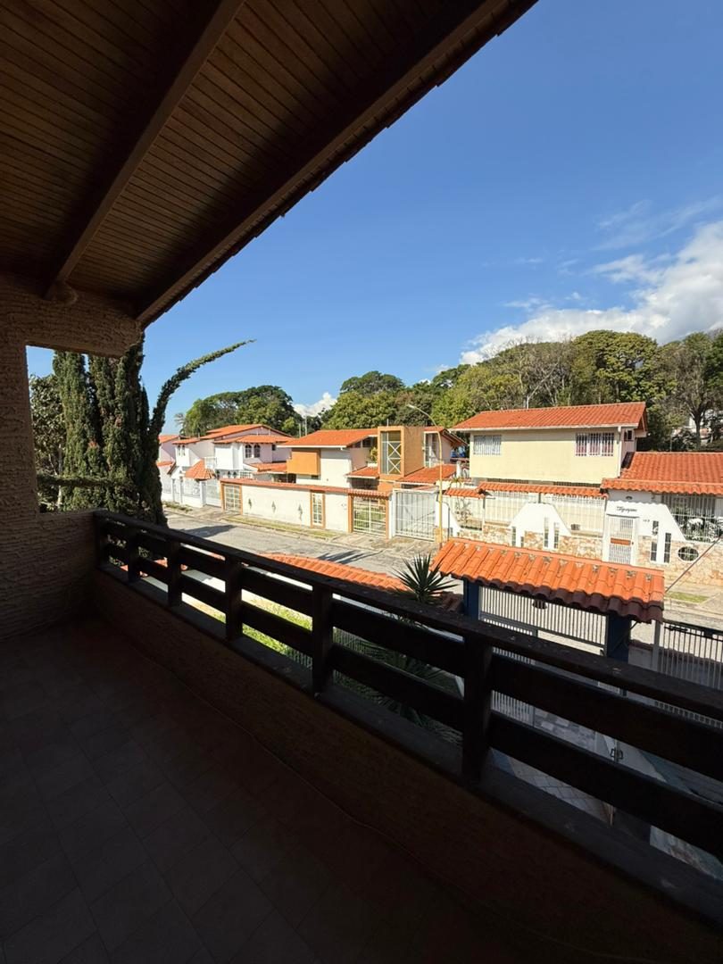 Quinta en Urb. Las Tapias, (6) habitaciones..   Mérida   M6-20 · $ 180.000 · Thays León  | Asesora Inmobiliaria 15