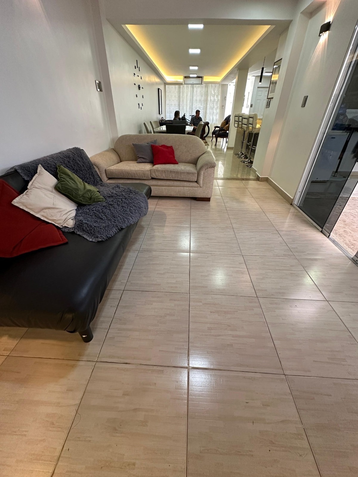Casa en Venta, Res Villas El Bosque, Av Los Próceres, Mérida. · $ 150.000 · Thays León | Asesora Inmobiliaria 6