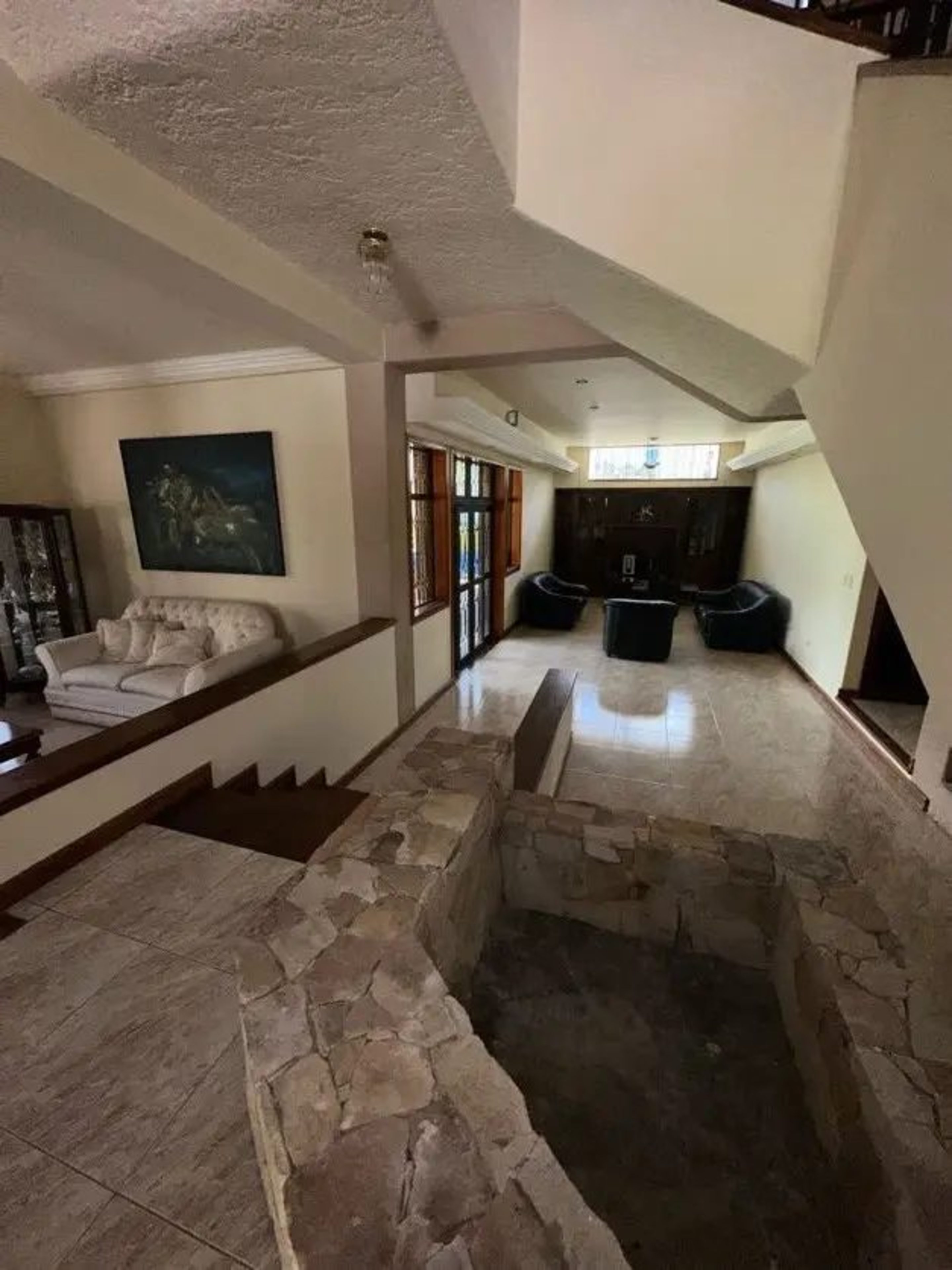 Oportunidad Única, 3 casas independientes en una misma propiedad en La Pedregosa Baja, Mérida. Venezuela · $ 1.350.000 · Thays León | Asesora Inmobiliaria 10