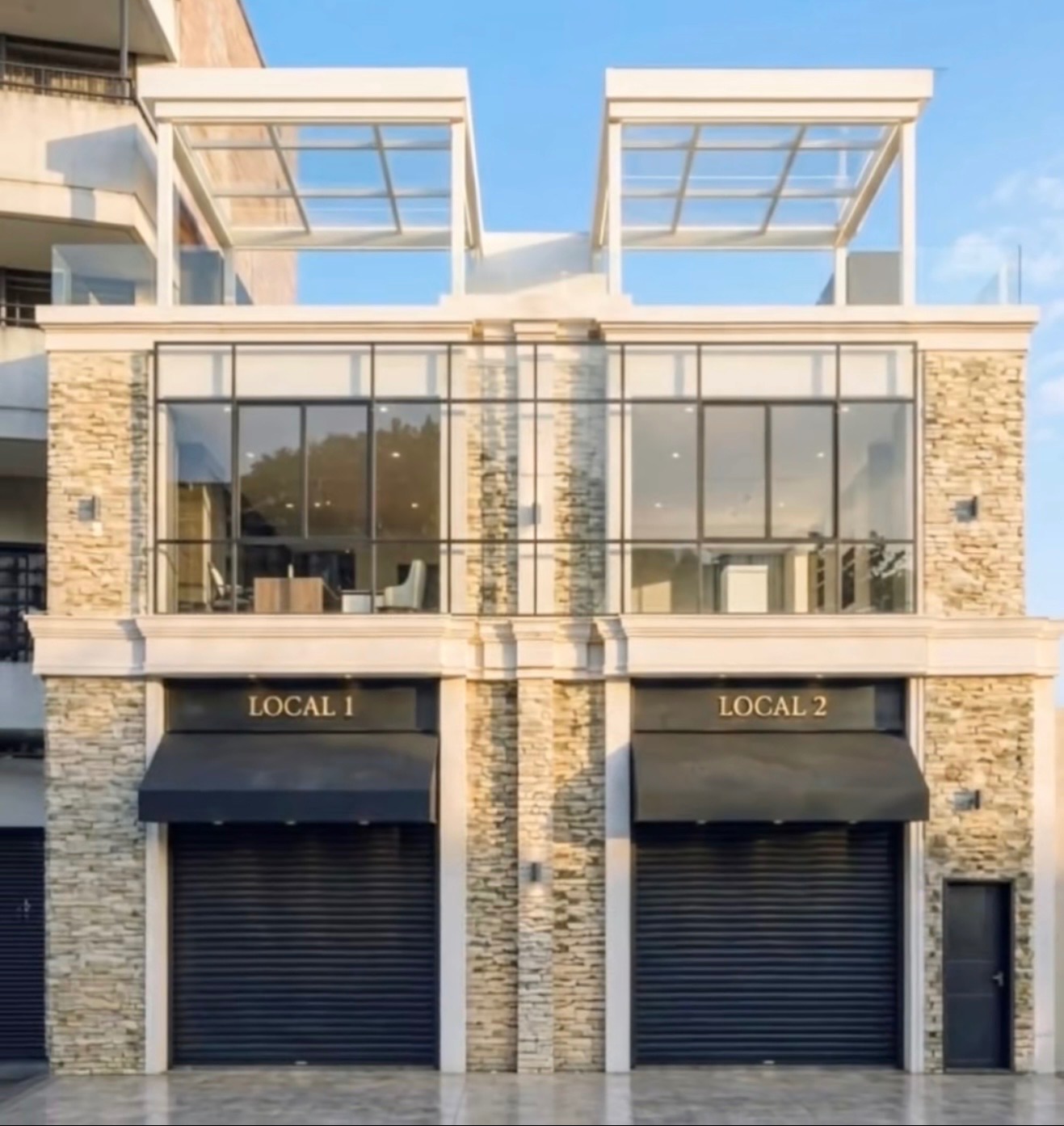 Local Comercial con Terraza a Pie de Calle en Merida, Venezuela 馃嚮馃嚜. M-105 路 $ 82.000 路 Thays Le贸n | Asesora Inmobiliaria 4