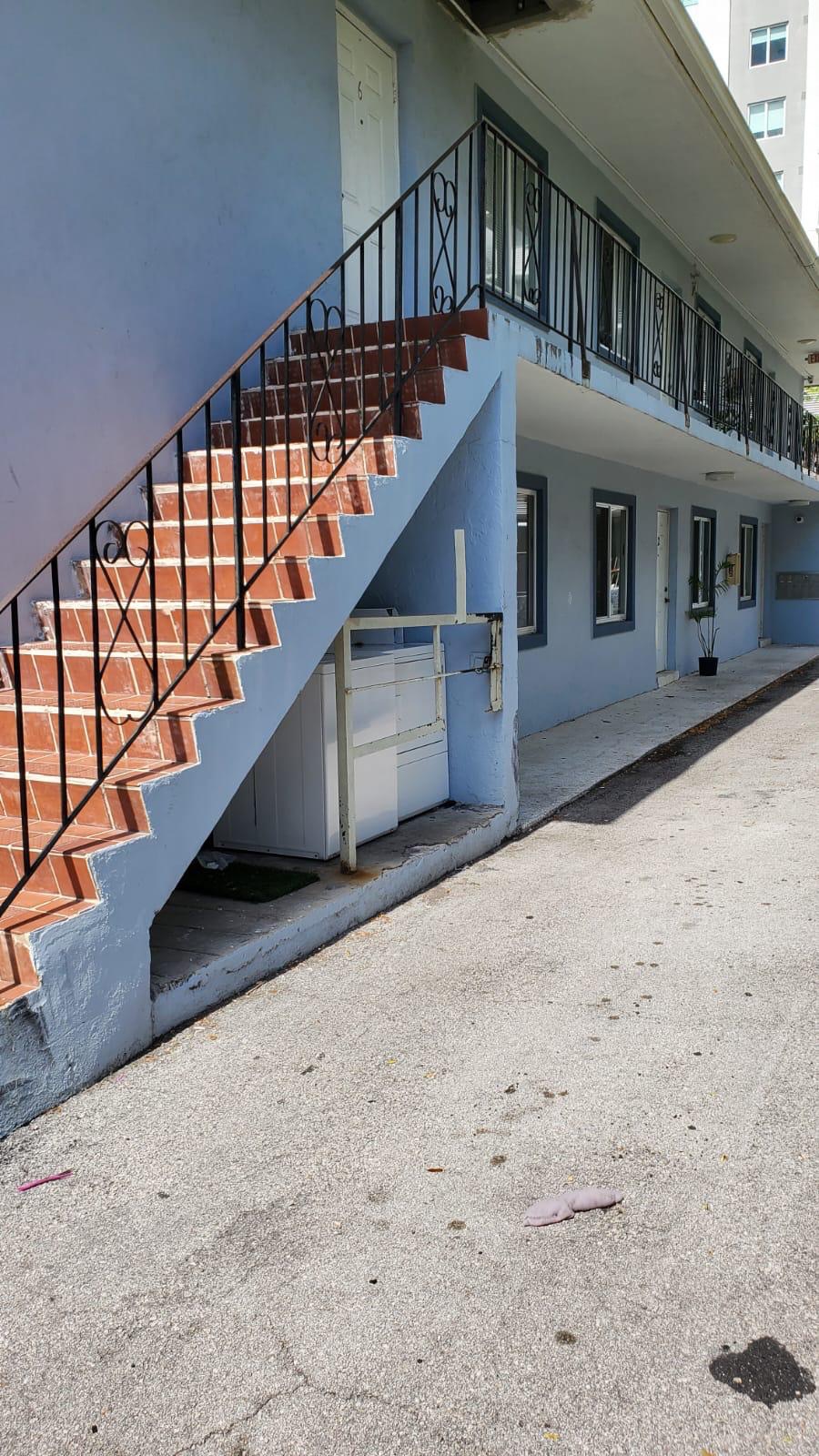 Oportunidad única, Apartamento 2h 1b 1p en La Pequeña Habana · $ 1.975 · Thays León | Asesora Inmobiliaria 18