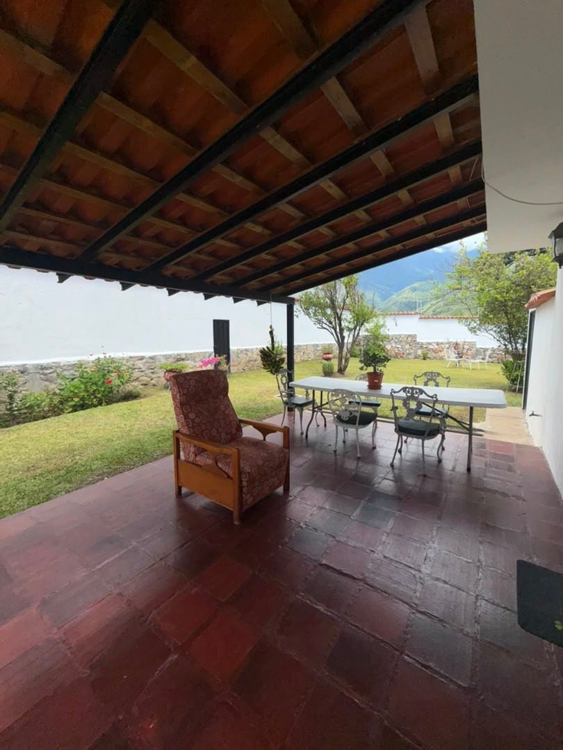 Exclusiva Quinta en Venta | Urb. Las Tapias, Mérida. Vzla. M-80 · $ 165.000 · Thays León | Asesora Inmobiliaria 14