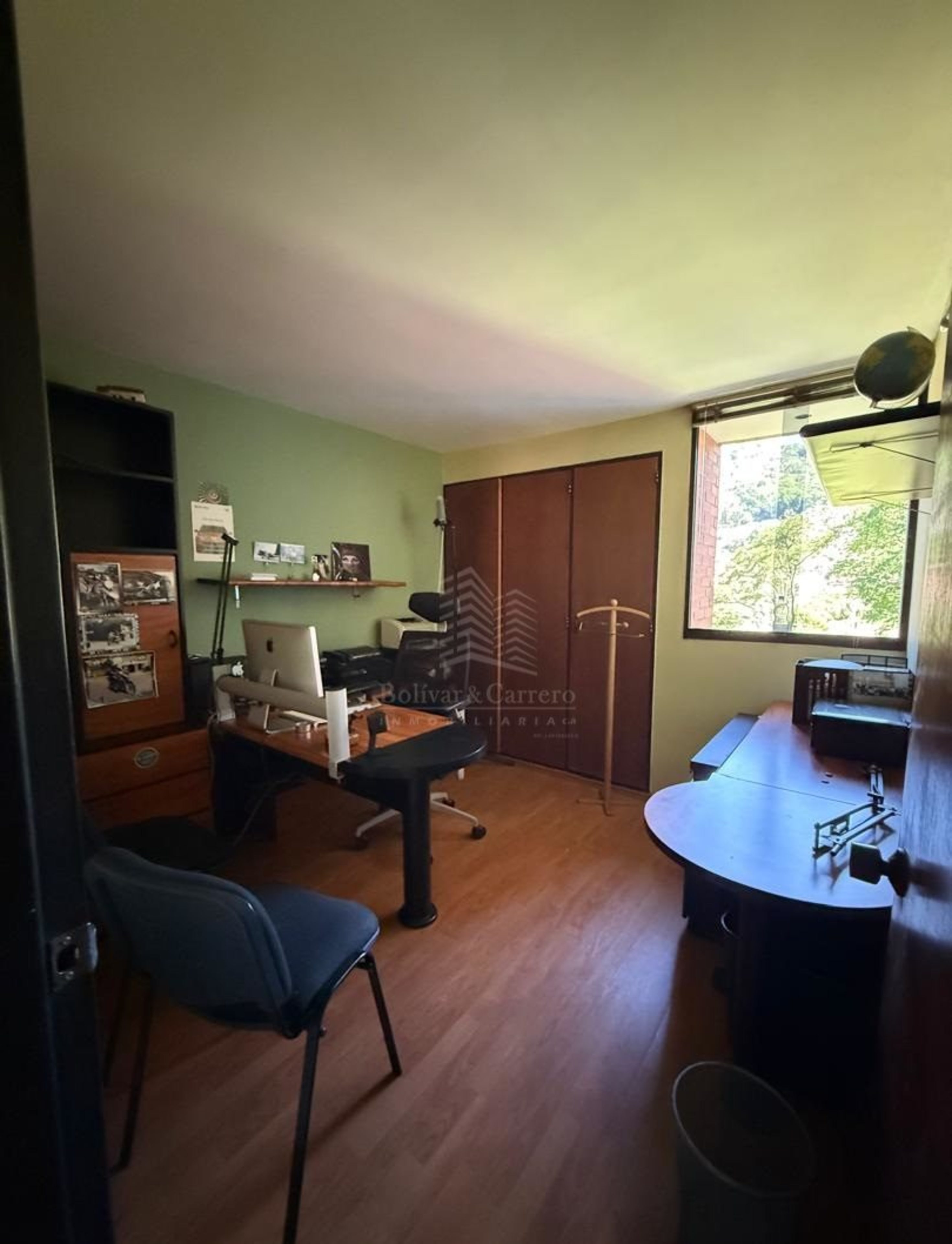 Apartamento en Resd. El Rodeo, Av. Las Américas, Mérida .Venezuela. M6-40 · $ 85.000 · Thays León | Asesora Inmobiliaria 8