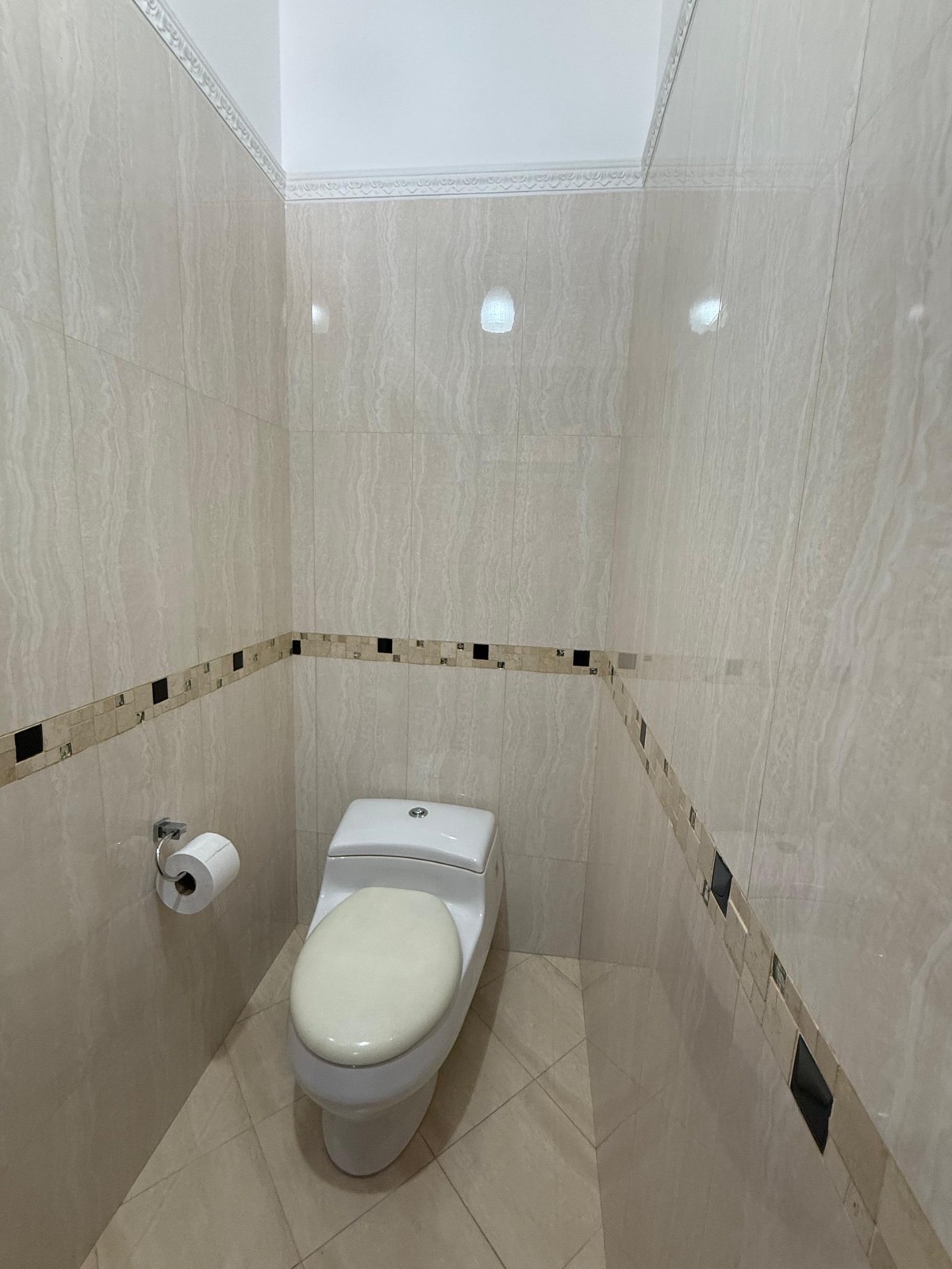 Quinta en Venta Urbanización Zumba .Mérida Vzla. | Thays León en Mérida, Venezuela - $ 350.000 25