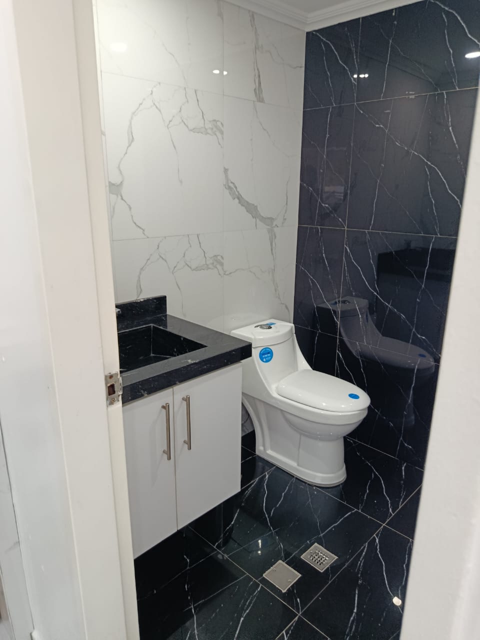 Buenaventura Suites, Penthouse Dúplex  de lujo. Guarenas. Venezuela. · $ 170.000 · Thays León  | Asesora Inmobiliaria 37