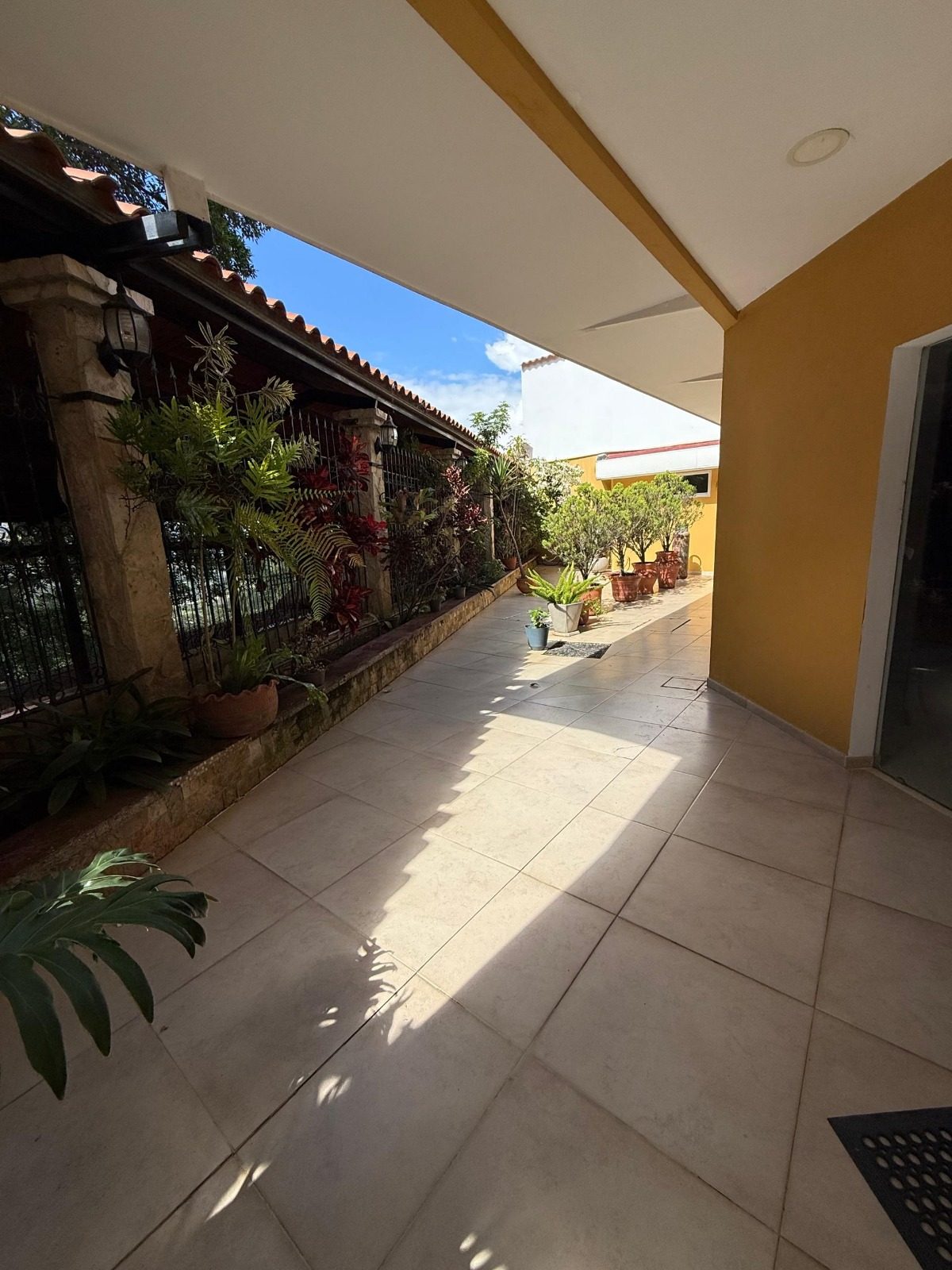 Exclusiva Casa Quinta de Lujo con Cine, Piscina y Gimnasio en Alto Chama, Mérida. Venezuela. M-101 · $ 680.000 · Thays León | Asesora Inmobiliaria 6