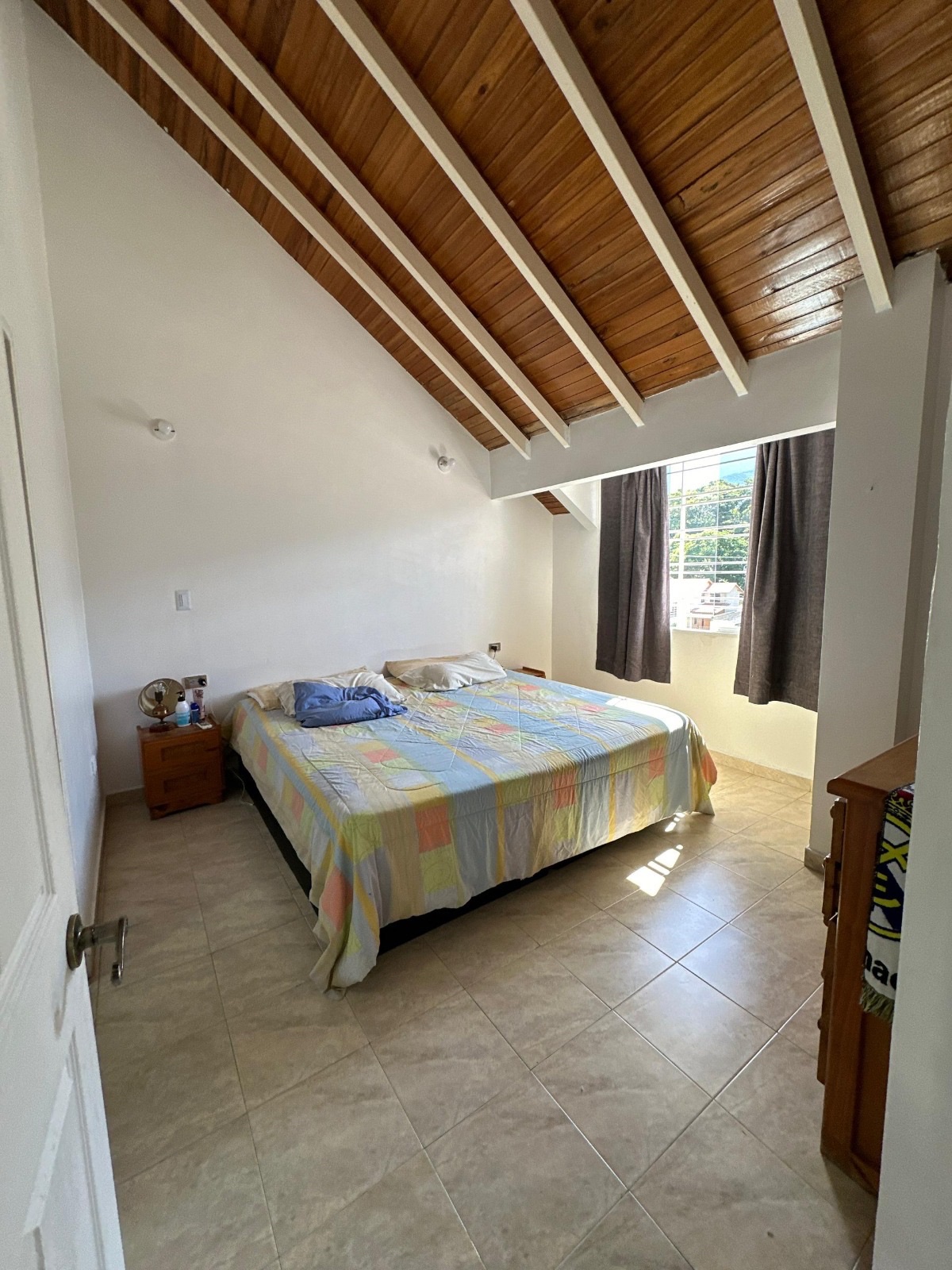 Casa en Venta, Res Villas El Bosque, Av Los Próceres, Mérida. · $ 150.000 · Thays León | Asesora Inmobiliaria 8